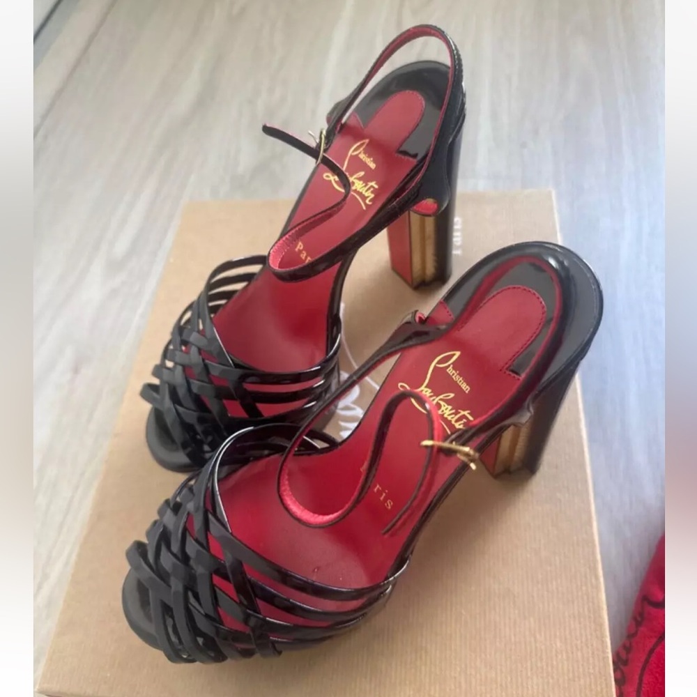Louboutin- Coluna Girl 130mm Platform Sandals - Picture 9 of 16